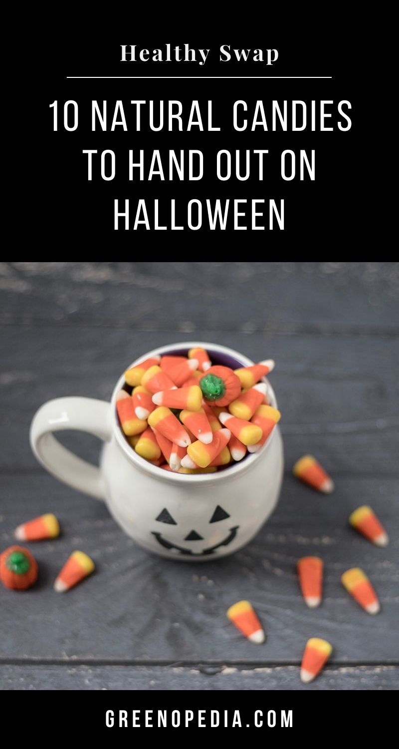 Make this Halloween a little safer by handing out healthier versions of popular candies. I can’t promise the kids won’t still TP your house, but they will like the ‘less unhealthy’ candy as much as the chemical junk! | Greenopedia #naturalcandy #safehalloween #safehalloweencandy #halloweentreats via @greenopedia